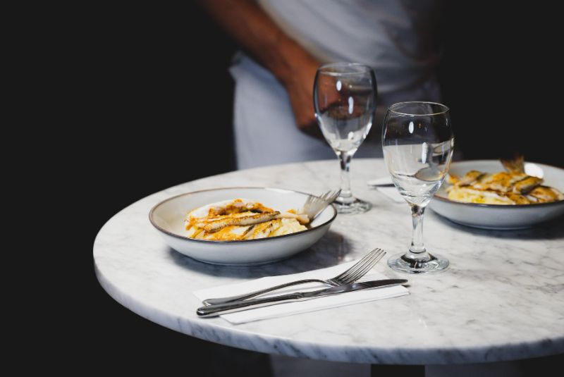 Cafe Misterio-dish_LATAM50BR23_LIP